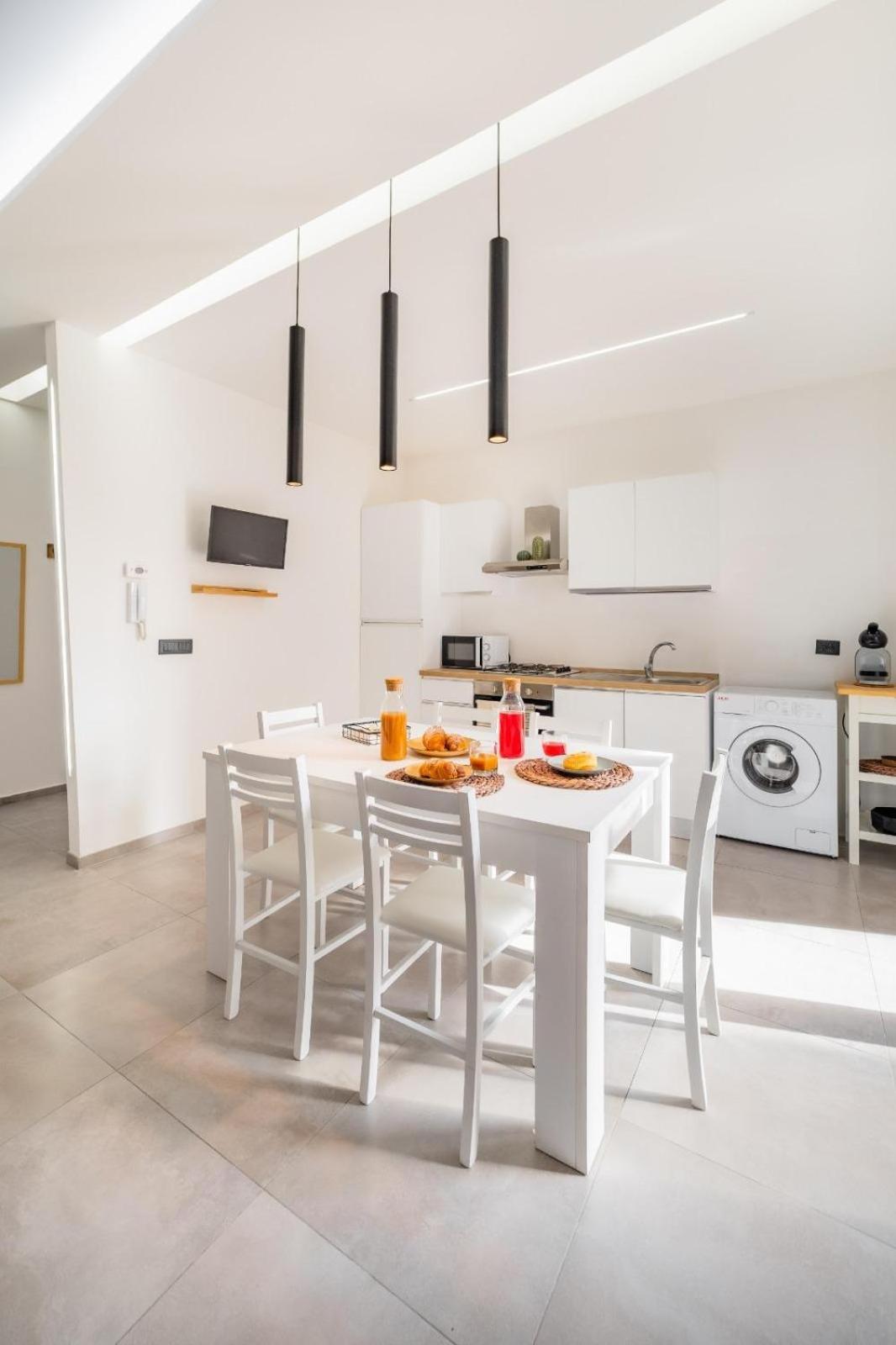 Sole Apartments Terracina Buitenkant foto